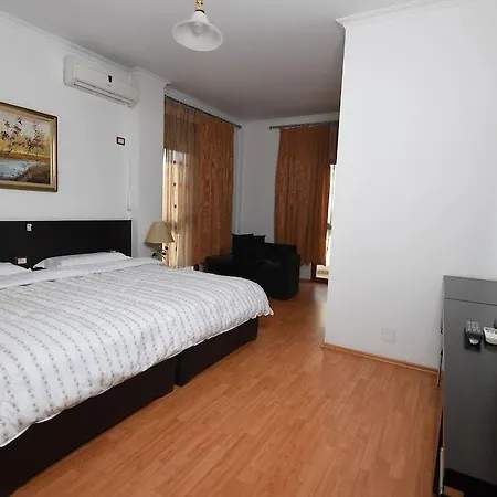 Ferrari Hotel 3*
