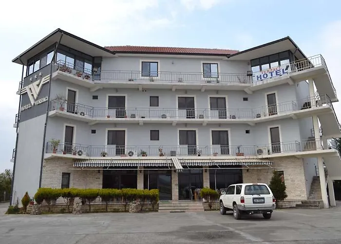 Hotel Ferrari 3*