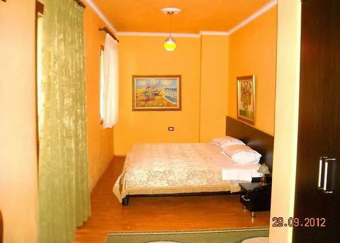 Ferrari Hotel 3*