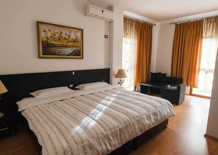 Hotel Ferrari