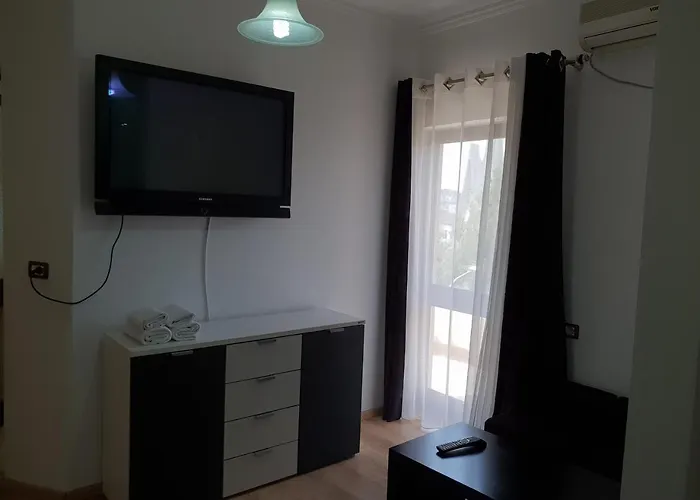 Hotel Ferrari 3*