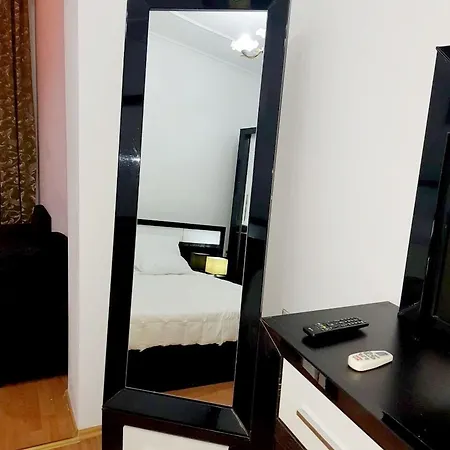 Ferrari Ξενοδοχείο Τίρανα