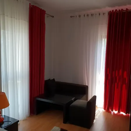 Ferrari Ξενοδοχείο 3*